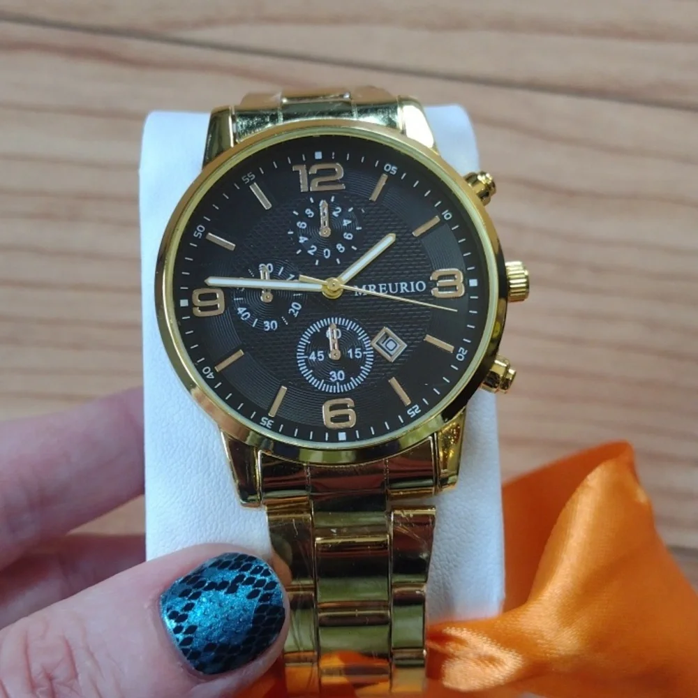 Henry's Watches New Luxury Business Mens Watch Stainless Steel Gold and Black